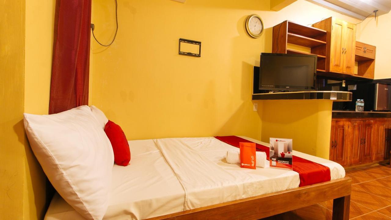 Reddoorz Plus At Malabag Silang - Vaccinated Staff Εξωτερικό φωτογραφία